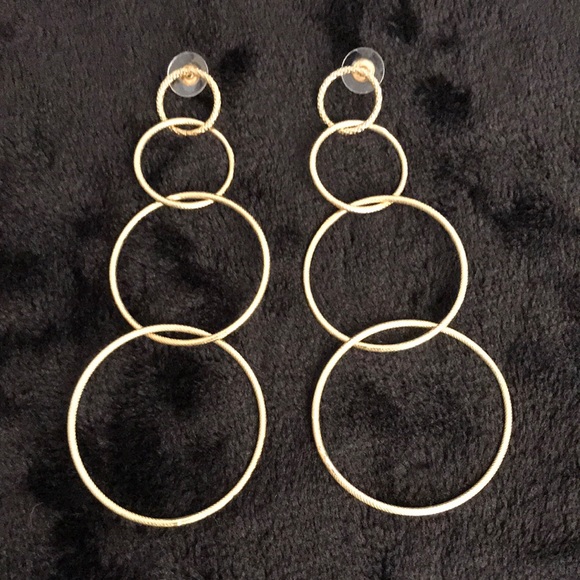 Vintage Jewelry - Vintage Gold Tone Dangle Hoops Pierced Earrings